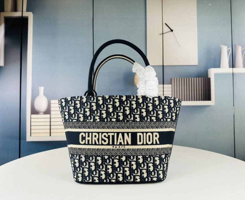 Dior Shopping Bags